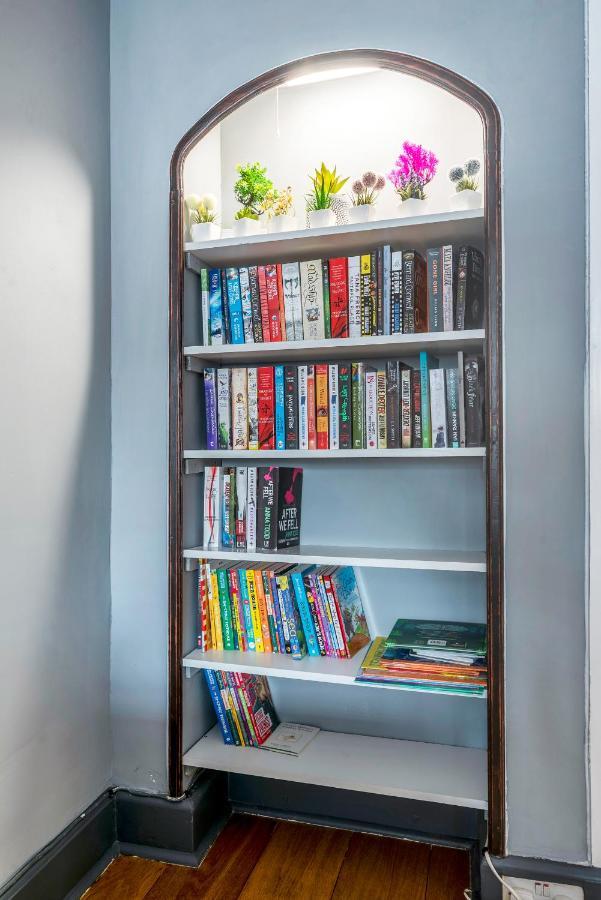 Stunning 3Br House W Garden & Parking In Richmond Villa คิว ภายนอก รูปภาพ