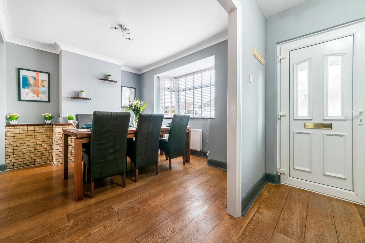 Stunning 3Br House W Garden & Parking In Richmond Villa คิว ภายนอก รูปภาพ