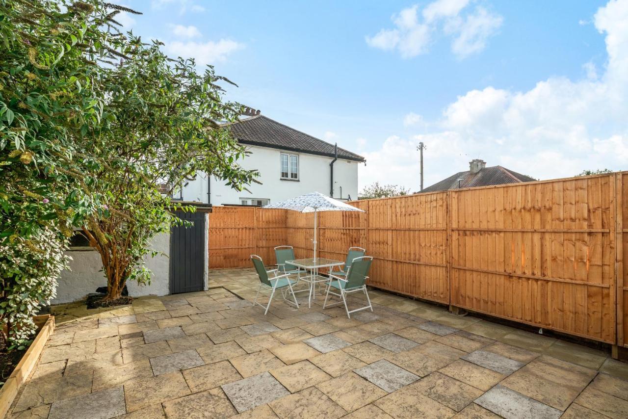 Stunning 3Br House W Garden & Parking In Richmond Villa คิว ภายนอก รูปภาพ